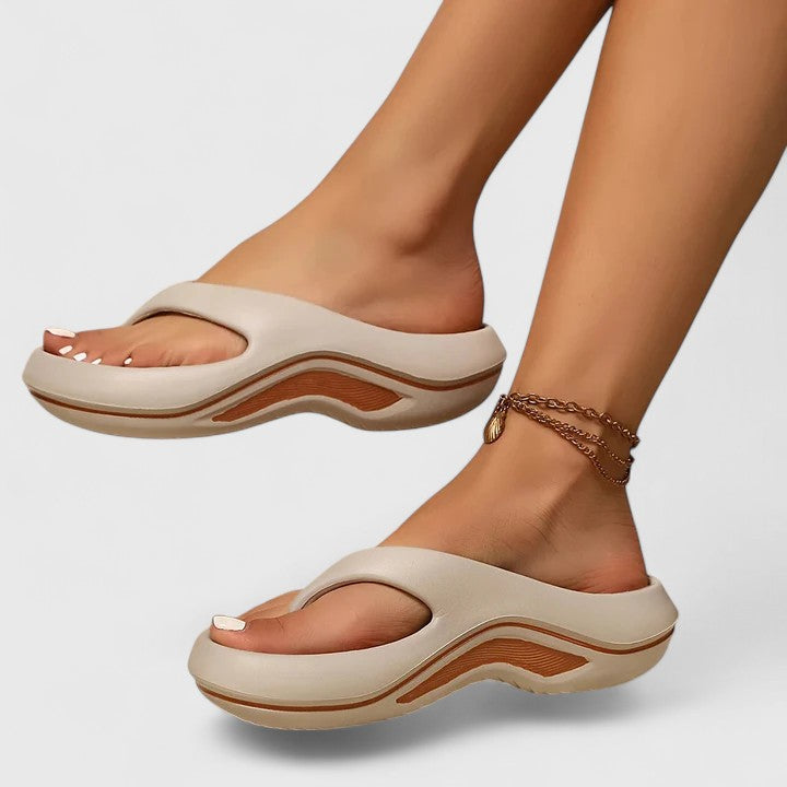 Daniela - Leichte Slip-On Sandalen - Ansicht 5