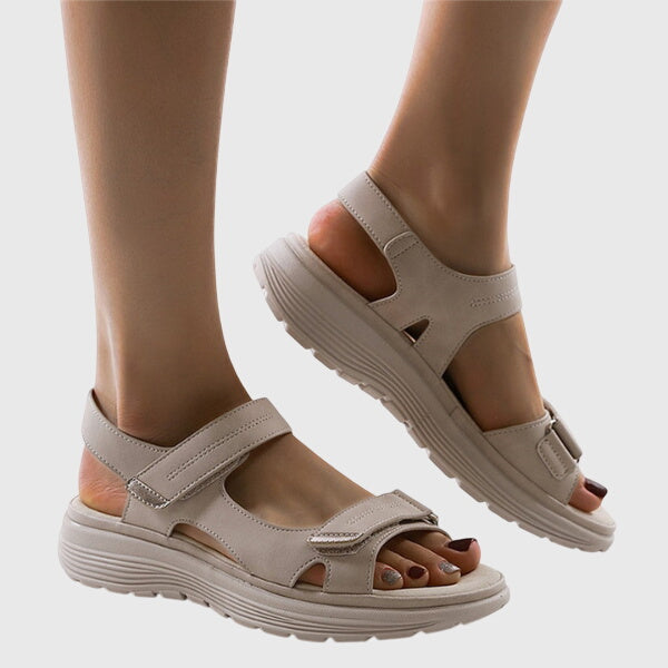 Cornelia - Sandalen mit verstellbarem Riemen von Stefanie Berlin