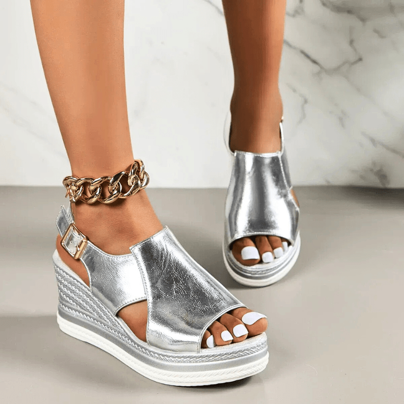 Bianca - Stylische Metallic-Sandalen von Stefanie Berlin