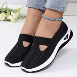 Bequeme Slip-On-Sneaker mit stabiler Passform - Ansicht 8