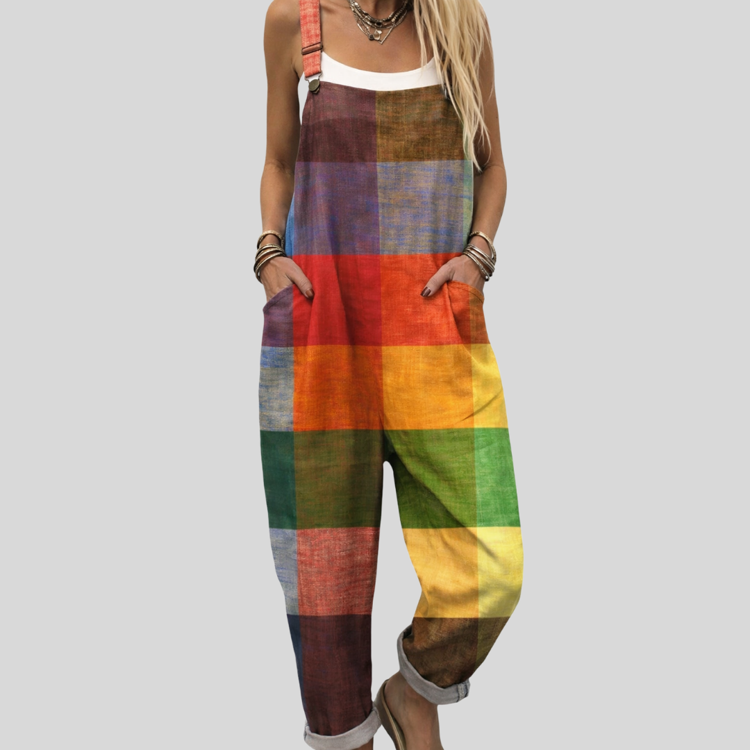 Bunte Latzhose im Patchwork-Look von Stefanie Berlin