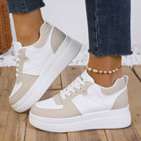 Chloé | Elegante Plateau-Sneaker von Stefanie Berlin