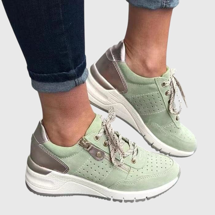Martina | Orthopädische Sneakers von Stefanie Berlin