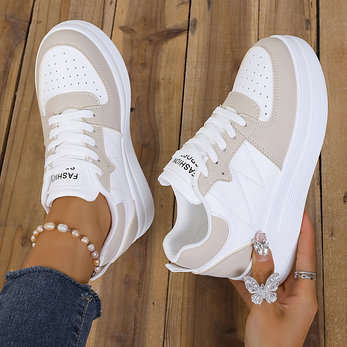 Chloé | Elegante Plateau-Sneaker - Ansicht 2