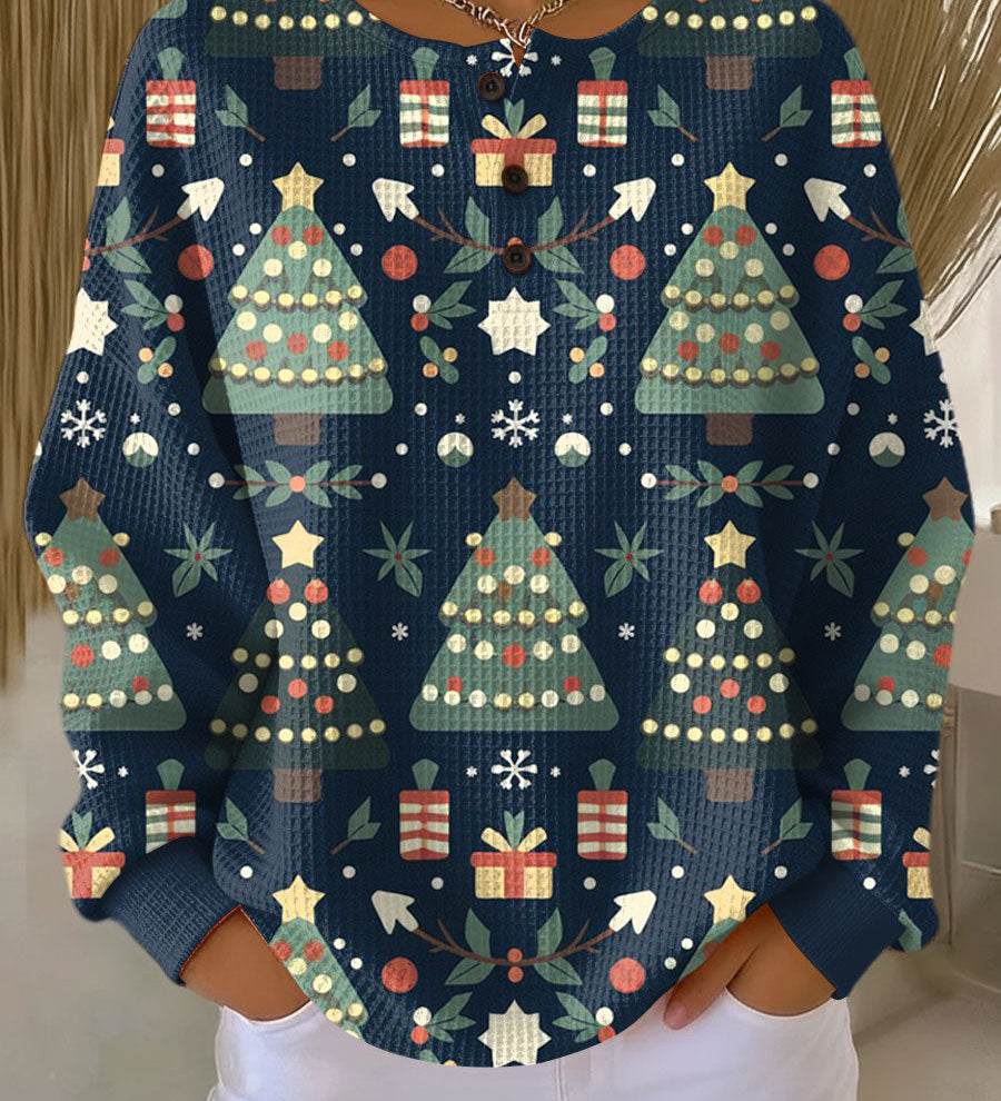 Susanne | Weihnachtspullover in Waffelstrick mit Tannen auf Marineblau | Stefanie Berlin