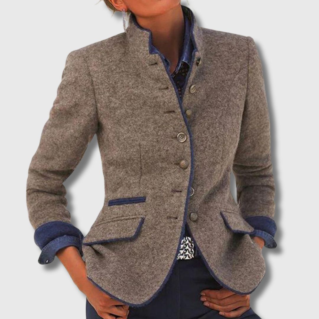 Joanna | Klassische Wolljacke Limitierte Auflage von Stefanie Berlin