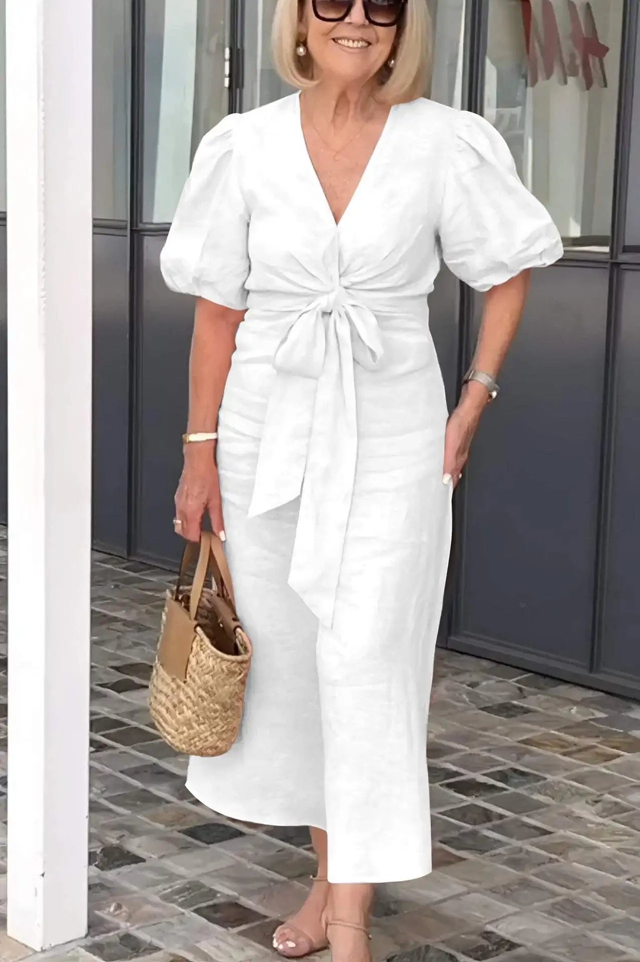 Laura | Elegantes Midi-Kleid mit V-Ausschnitt - Ansicht 7