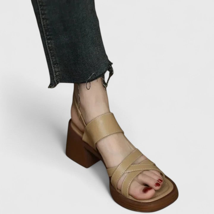 Celeste - Elegante Kreuzsandalen - Ansicht 2