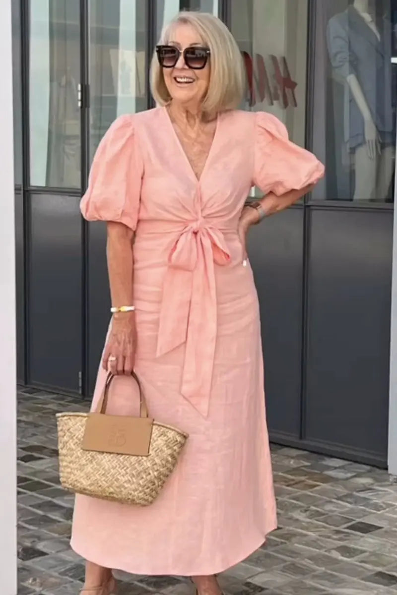 Laura | Elegantes Midi-Kleid mit V-Ausschnitt von Stefanie Berlin