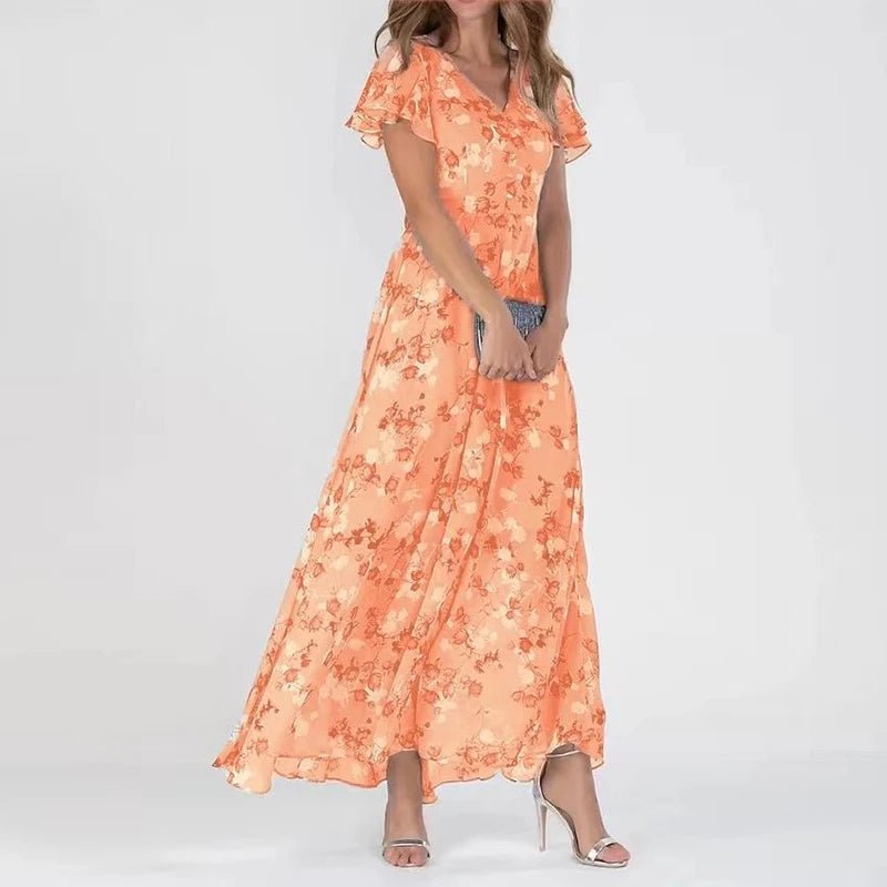 Kirsten | Elegantes und fließendes Kleid mit figurbetonendem Effekt von Stefanie Berlin